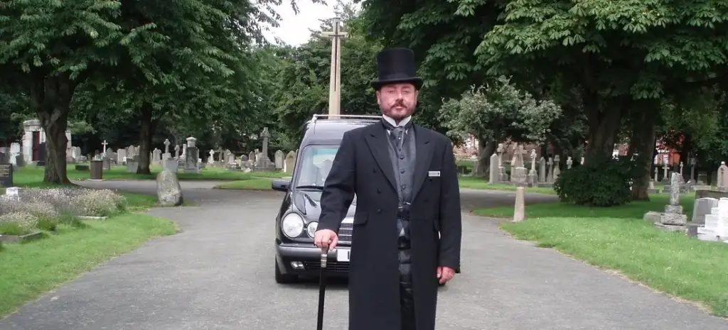 Funeral Processions Explained: A Compassionate Look at Types and Terms