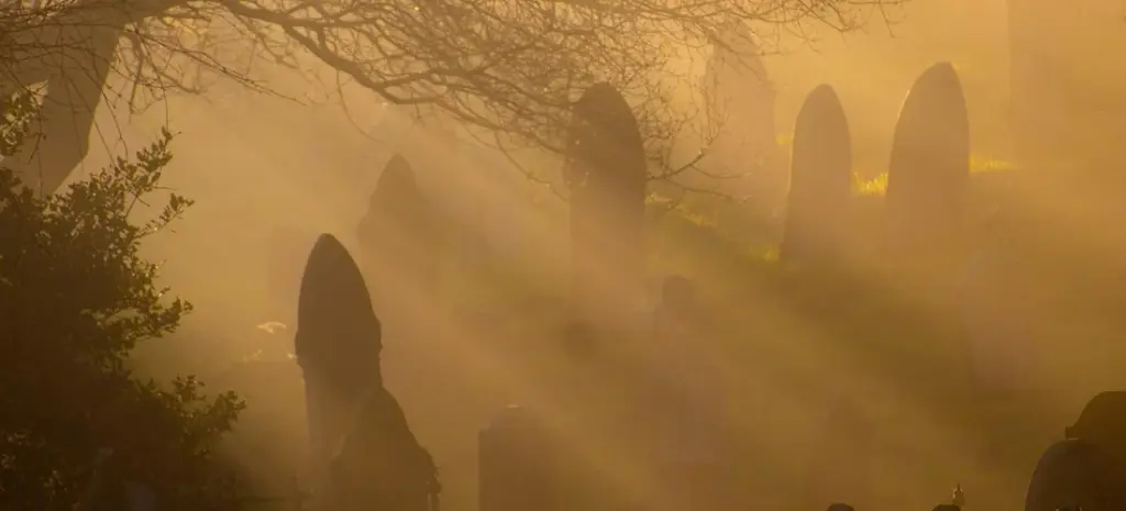 How to Pay for Funeral Expenses from an Estate: A Compassionate Guide