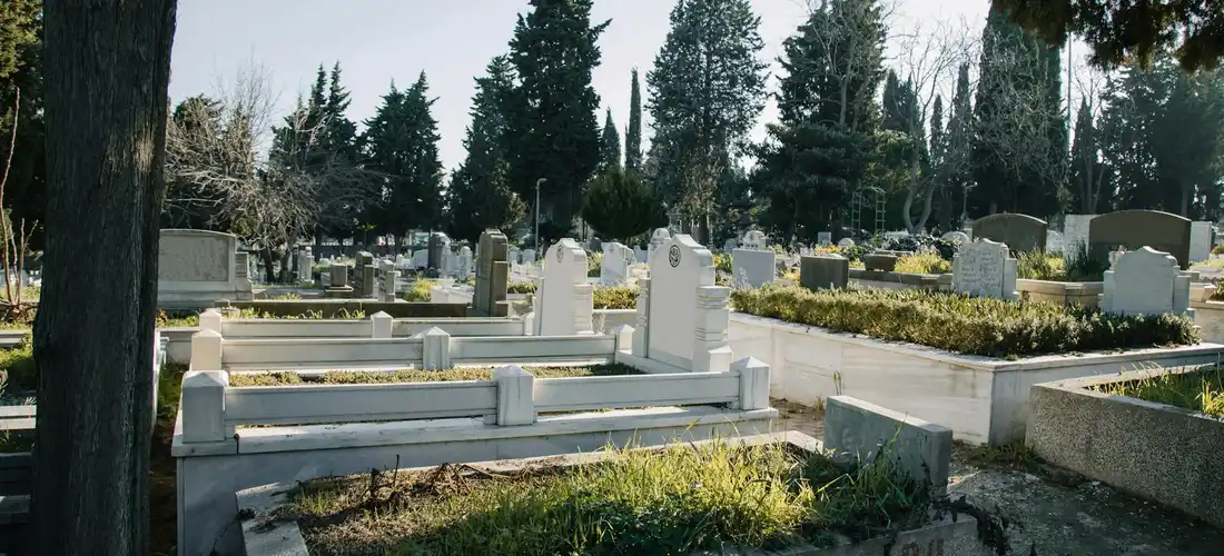 How to Find a Specific Burial Plot or Grave in a Cemetery - The Valedictory
